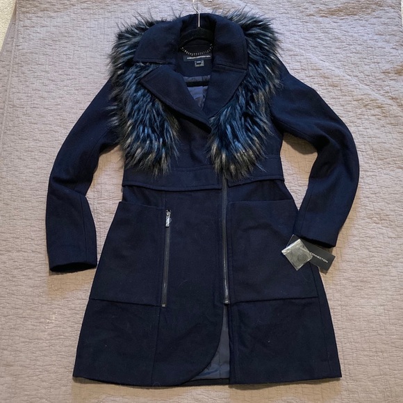French Connection Jackets & Blazers - Wool blend zippered coat with removable fur